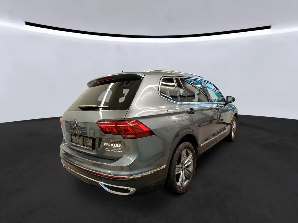 VW Tiguan Allspace Elegance 4Motion - 3