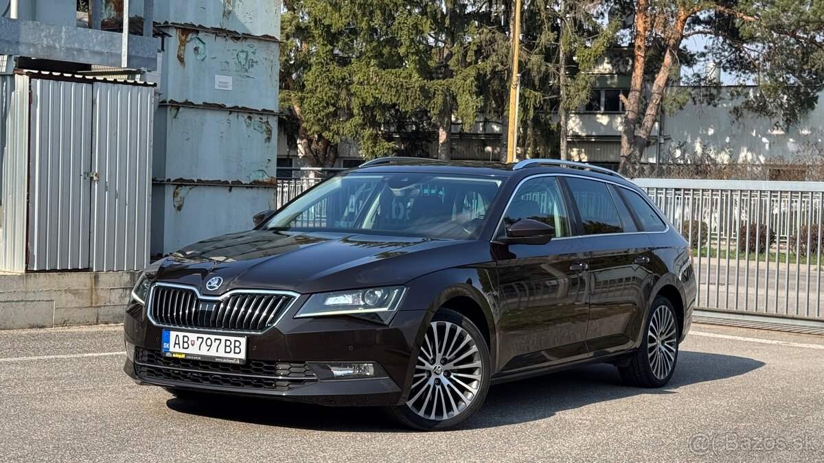 Škoda Superb Combi 2.0 TDI DSG STYLE - 3