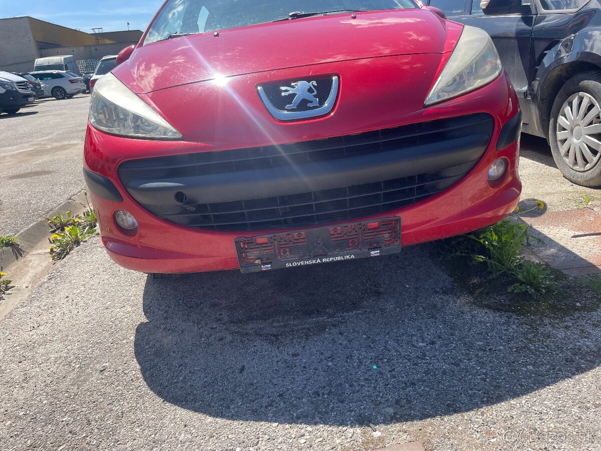 rozpredam peugeot 207 1,4i - 3