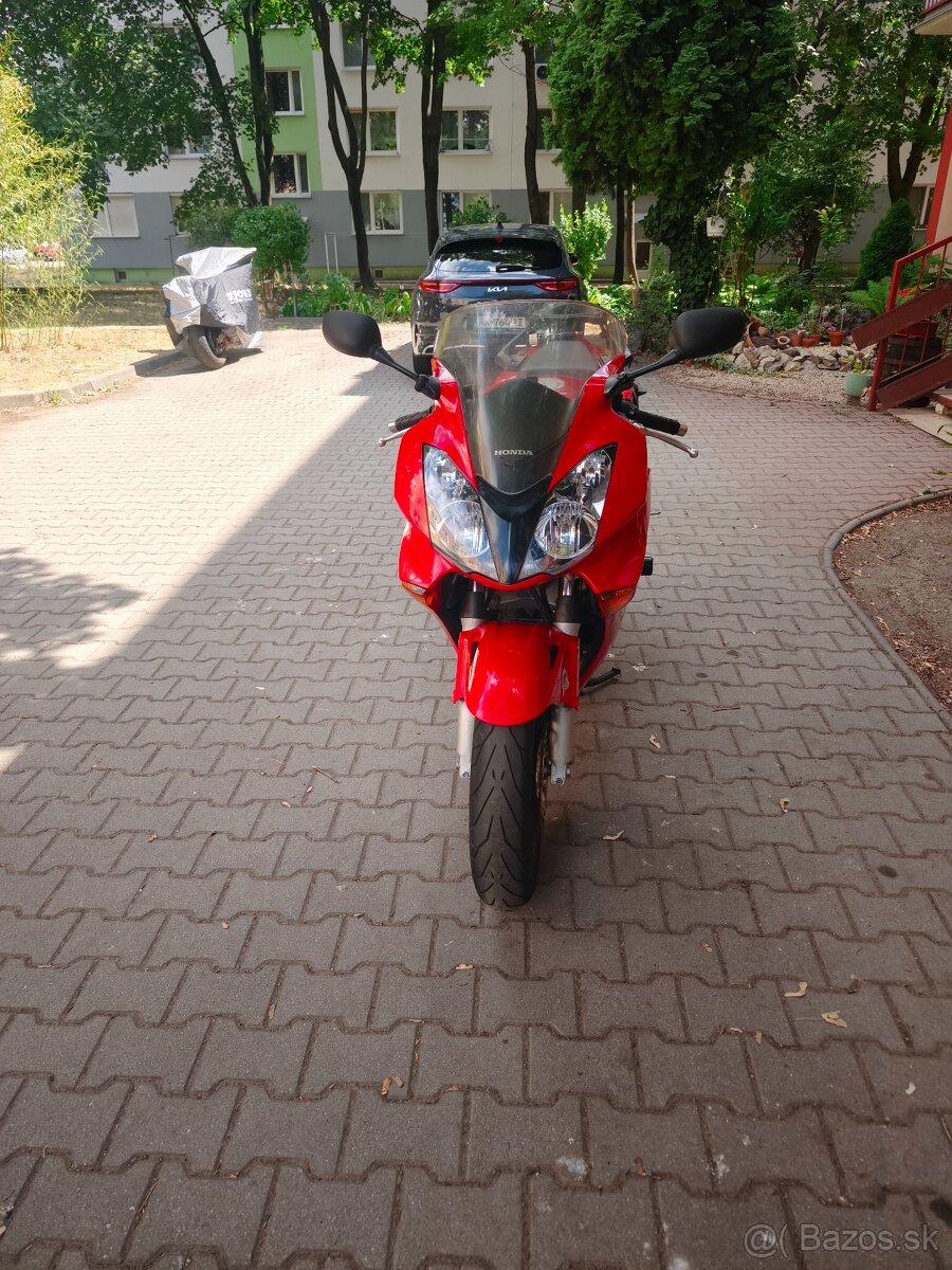 Honda VFR 800 A2 2002 - 3