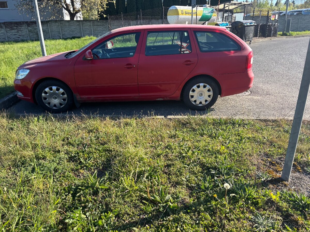 Škoda Octavia 2 facelift 1.9tdi 77kw - 3