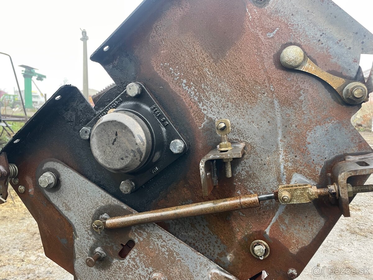 JD T670i 2022 drvič na ND - 3