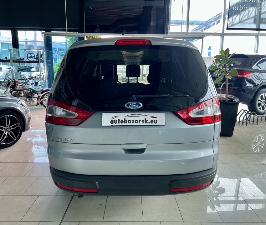 Ford Galaxy Ghia 2.0i, 7 miest, SK ŠPZ, - 3