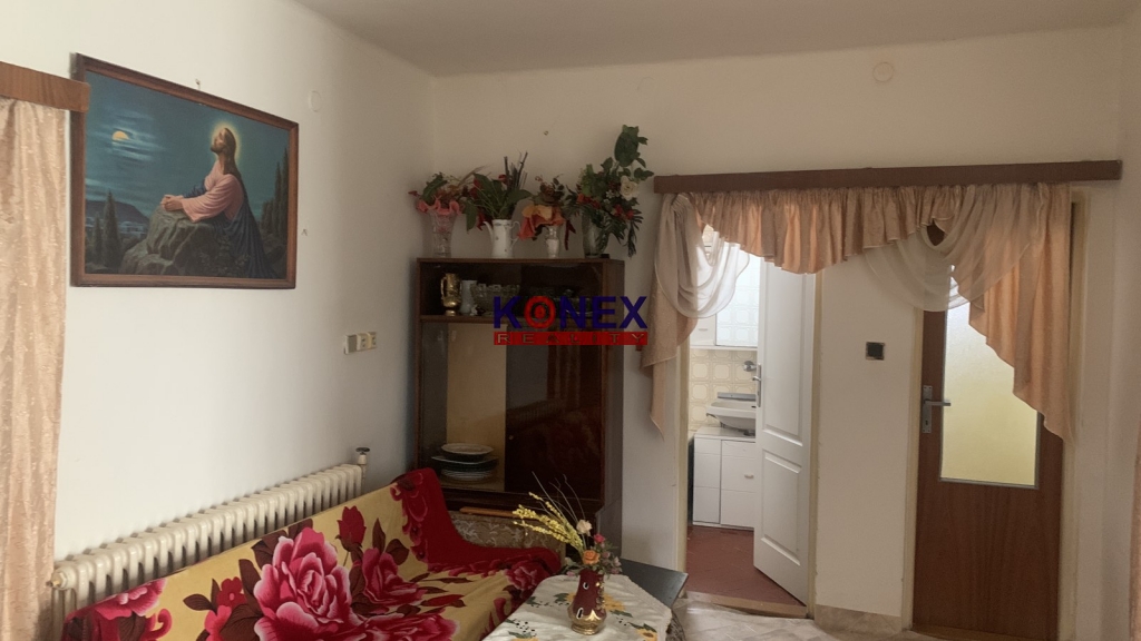 NOVINKA Poschodový rodinný dom v obci Leles - 3