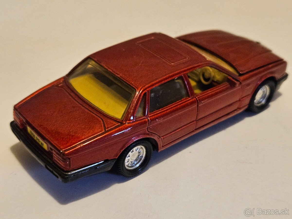 Matchbox Super Kings Jaguar - 3