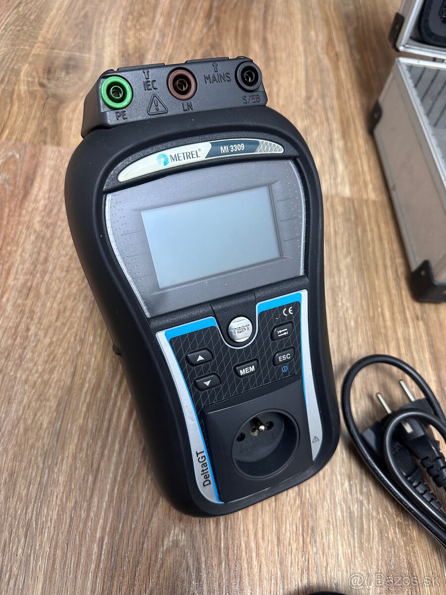 Metrel MI 3309 tester elektroinštalácií - 3