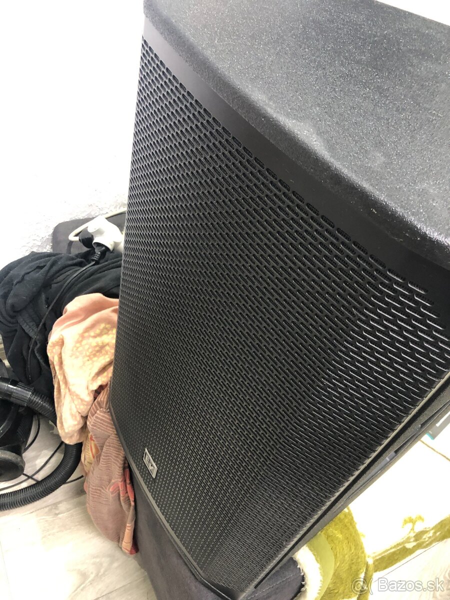 Electro Voice EKX-15 - 3