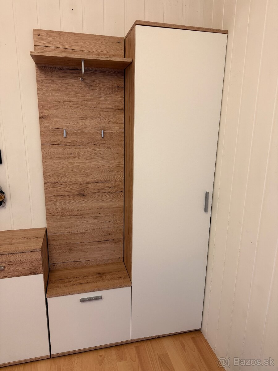 Zostava do predsiene - 3