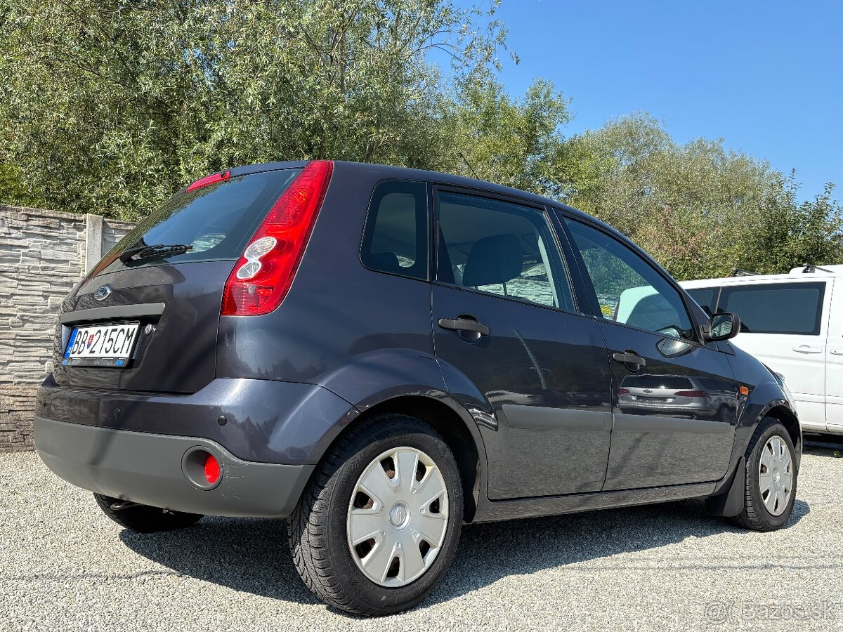 Ford Fiesta 1.3i Duratec Champion X - 3