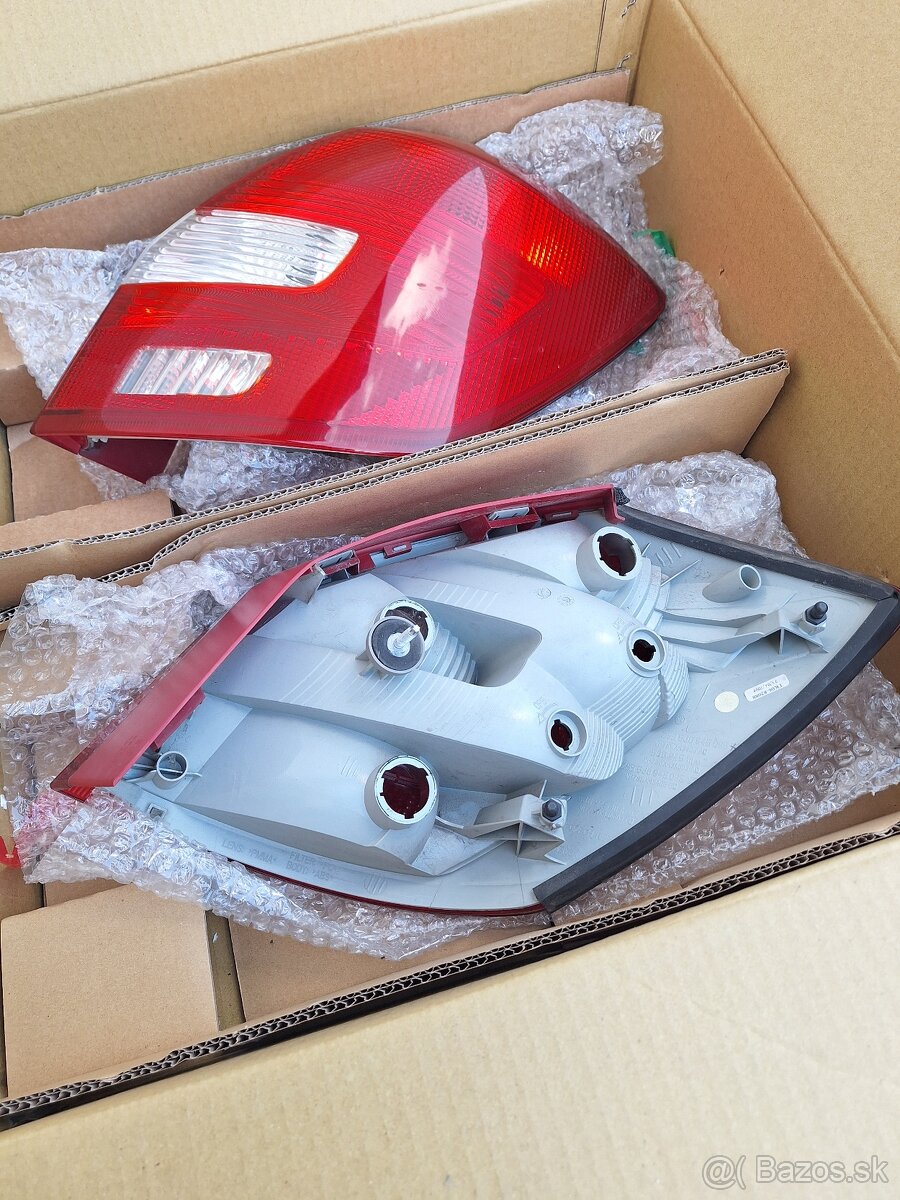 Fabia 2 zadne svetlá - 3