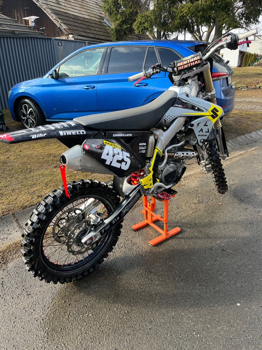 Suzuki rmz 250 - 3