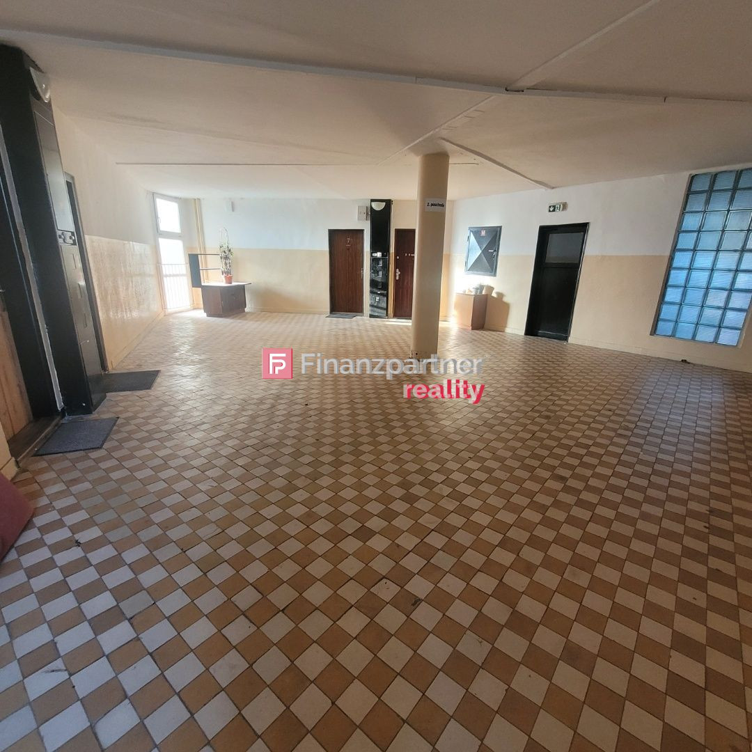 Ponúkame Vám na predaj 2 izbový byt v Nových Zámkoch - 3