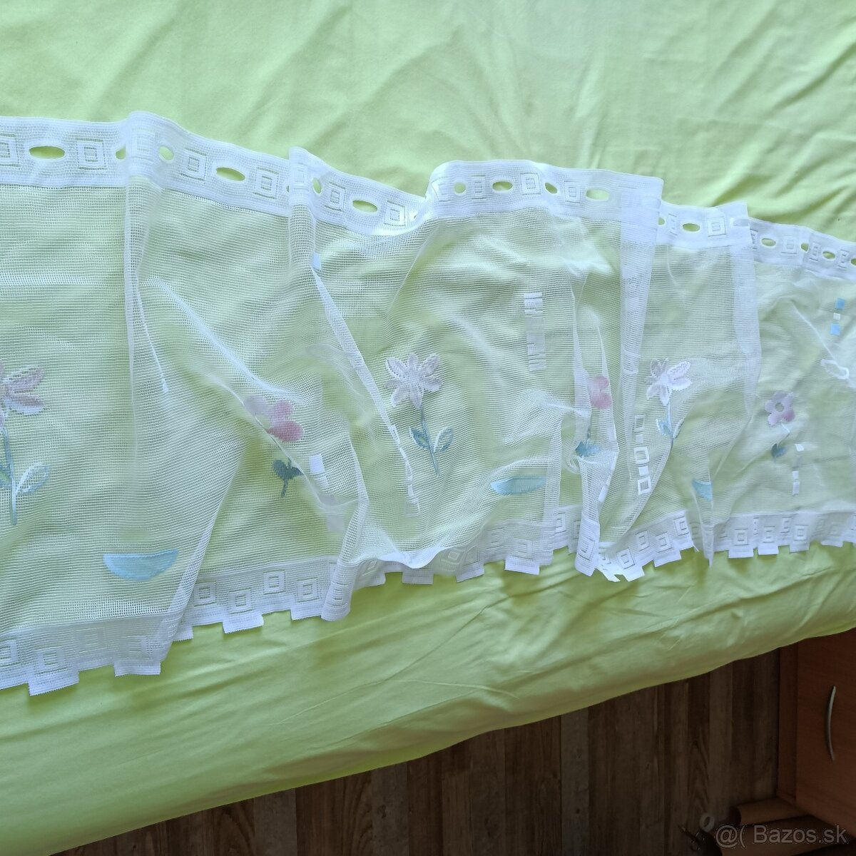 Predám záclonky na vitrážové tyče+tyče zdarma - 3