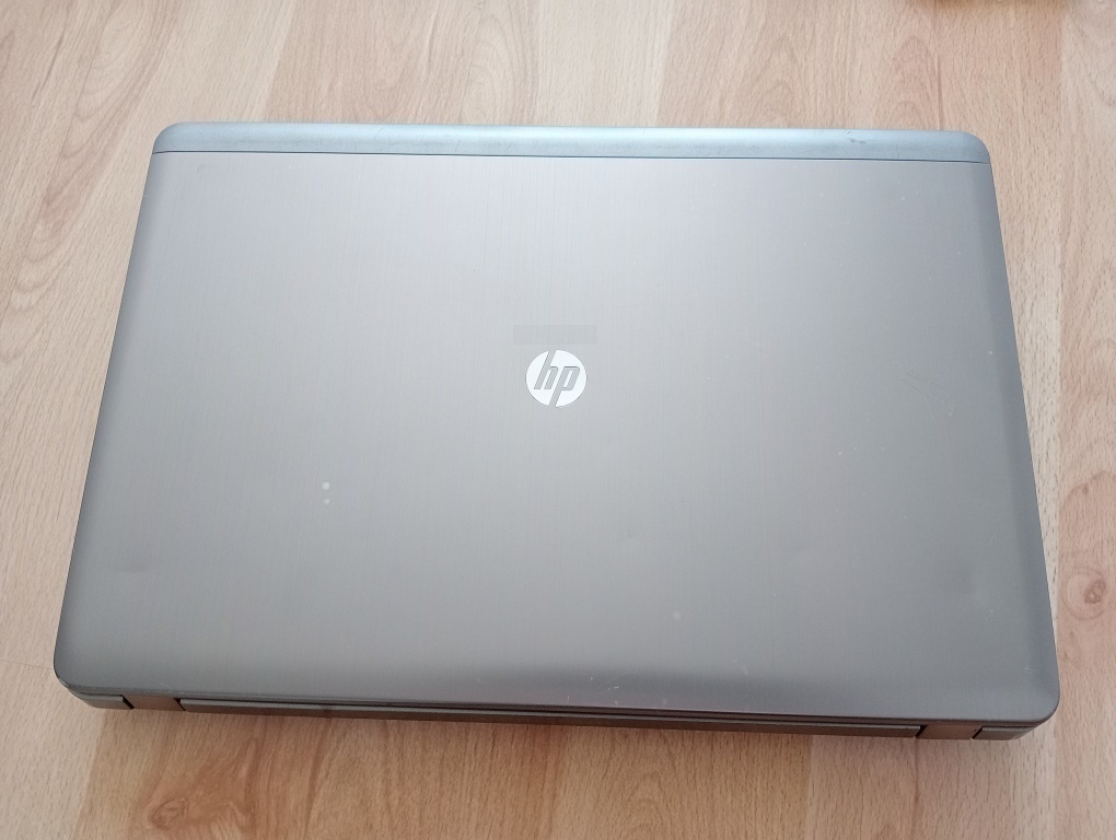 predám ntb HP / Intel core i3 / 4gb ram / ssd disk / HDMI- - 3
