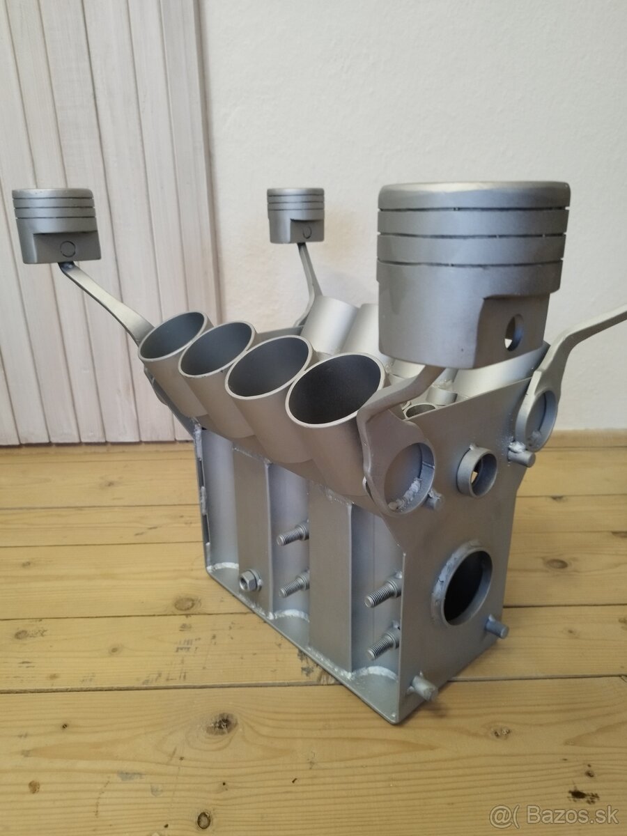 Konferenčný stolík motor - 3