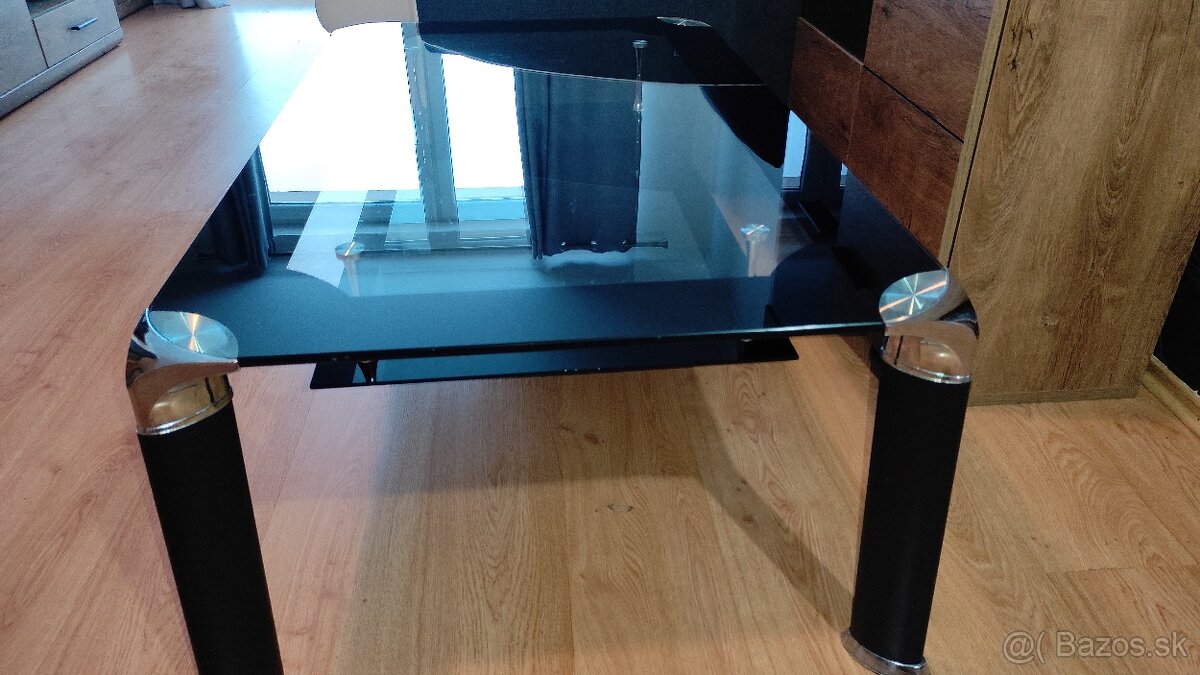 Konferencny stolik - 3