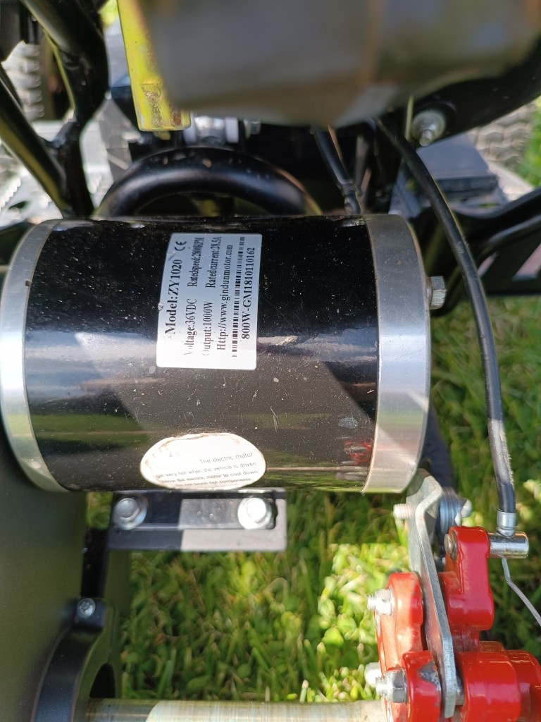 Akumulátorová štvorkolka 1000W