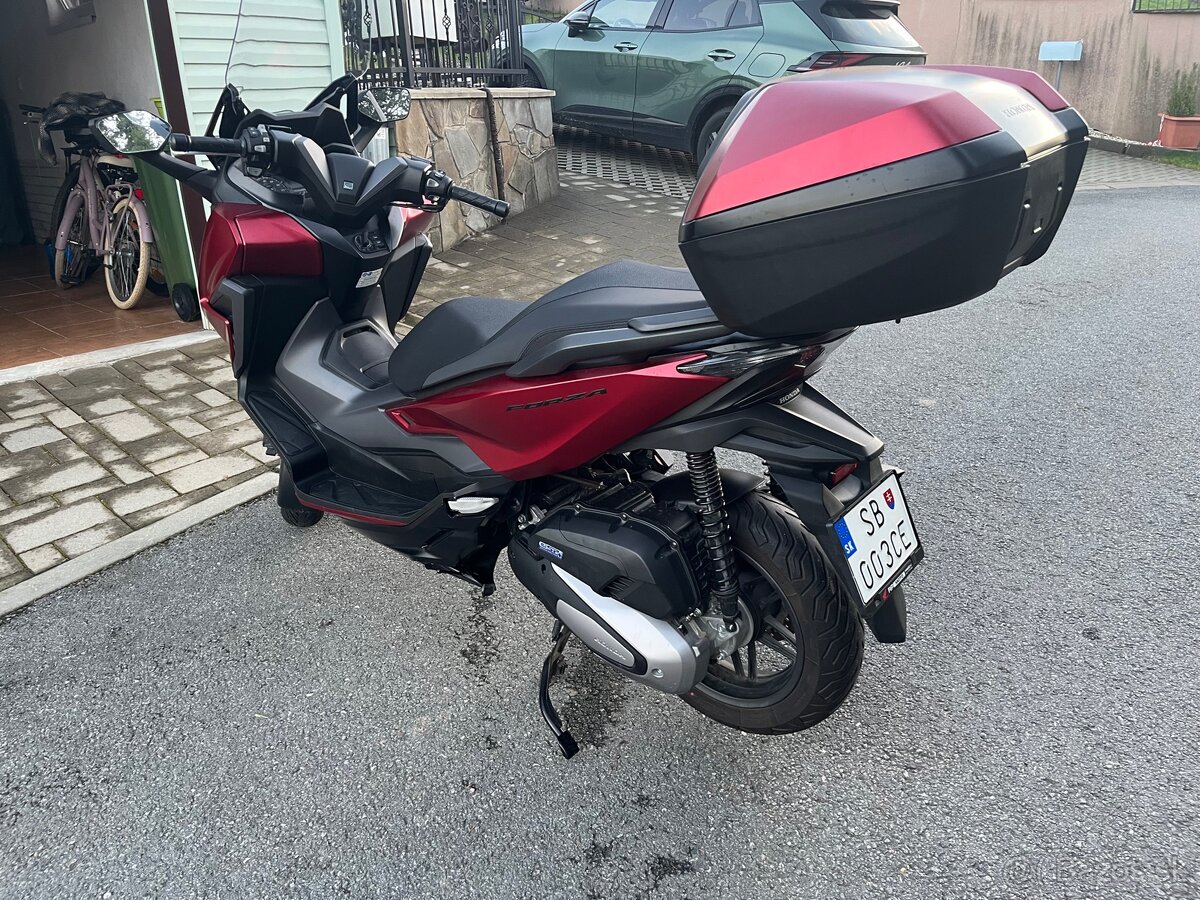 Honda Forza 125 rv 2021, 1391 km, cena 4000 - 3