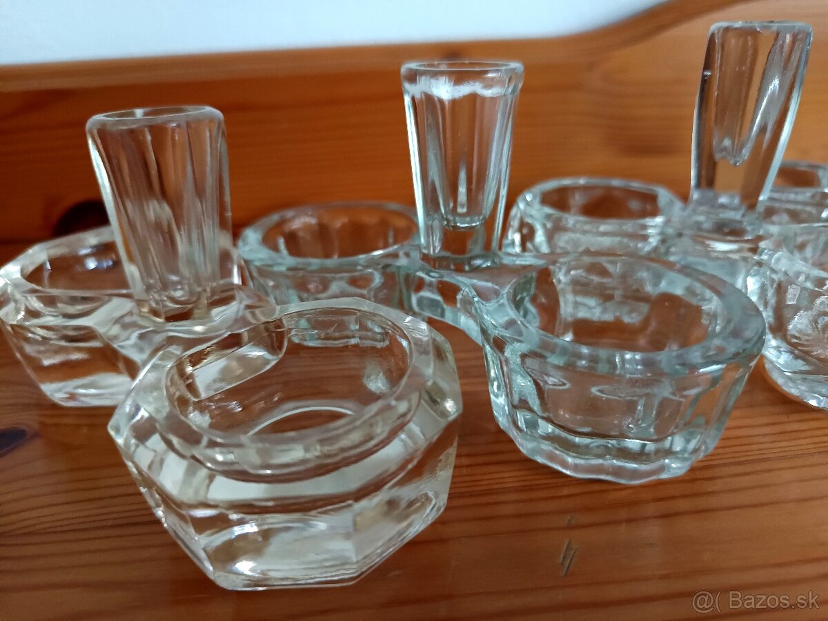 Ponúkam za 2,50€/ kus retro sklenené koreničky - 3