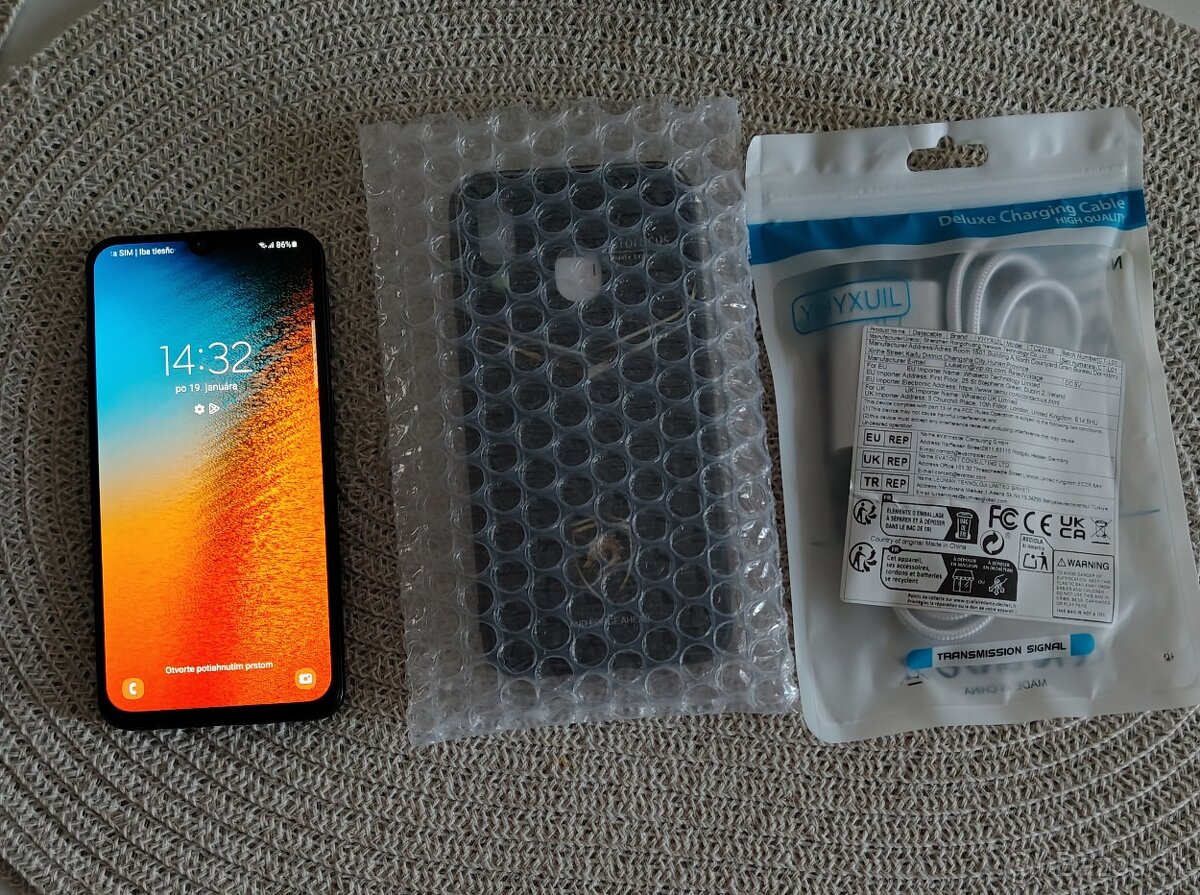 Samsung Galaxy A40 - 3