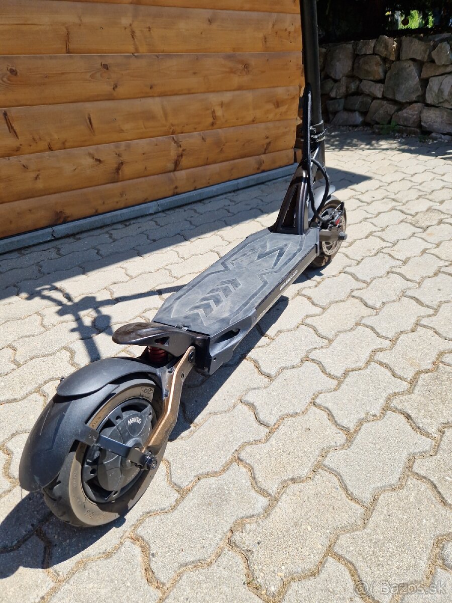 Kaabo Mantis 10 PLUS V2 - 3