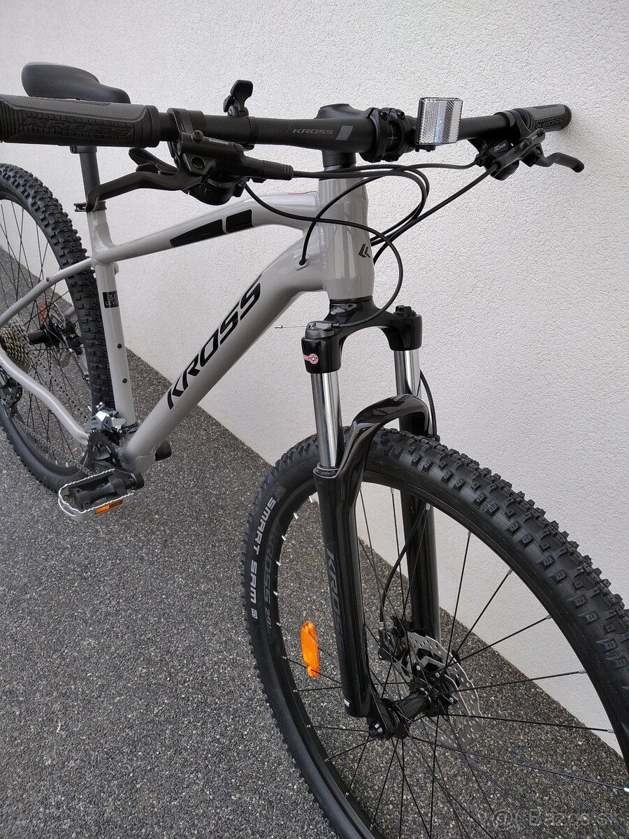 Level 3.0 rám 22" so zárukou - 3