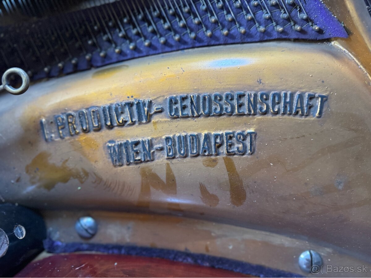 Predám historické krídlo - 3