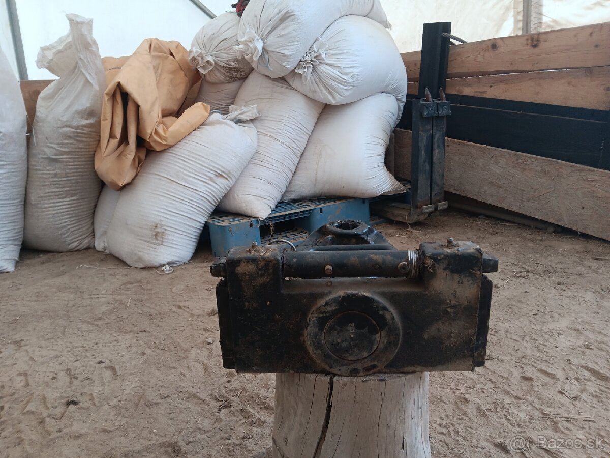 Tiahlo case new holland - 3