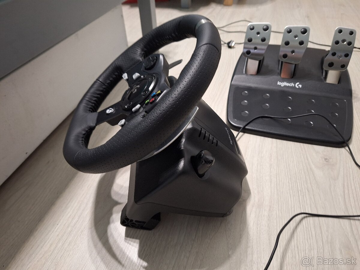 Logitech G920 Driving Force s pedálmi - 3