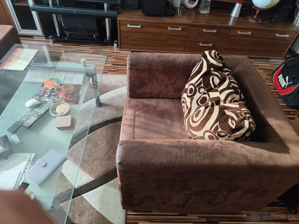 Obyvacia stena a gauč - 3