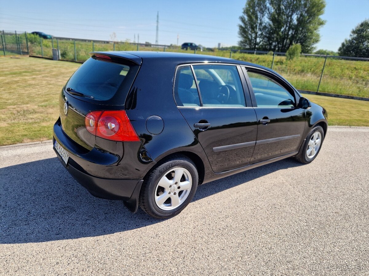 Volswagen Golf V, Golf - 3