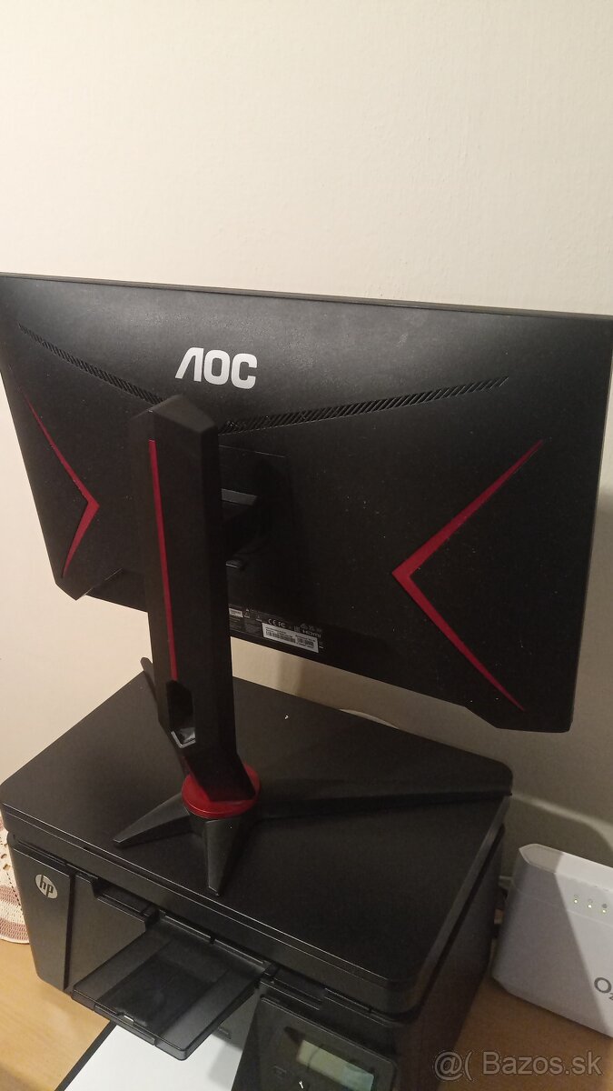 Herný monitor 23,8" AOC 24G2SU/BK - 3