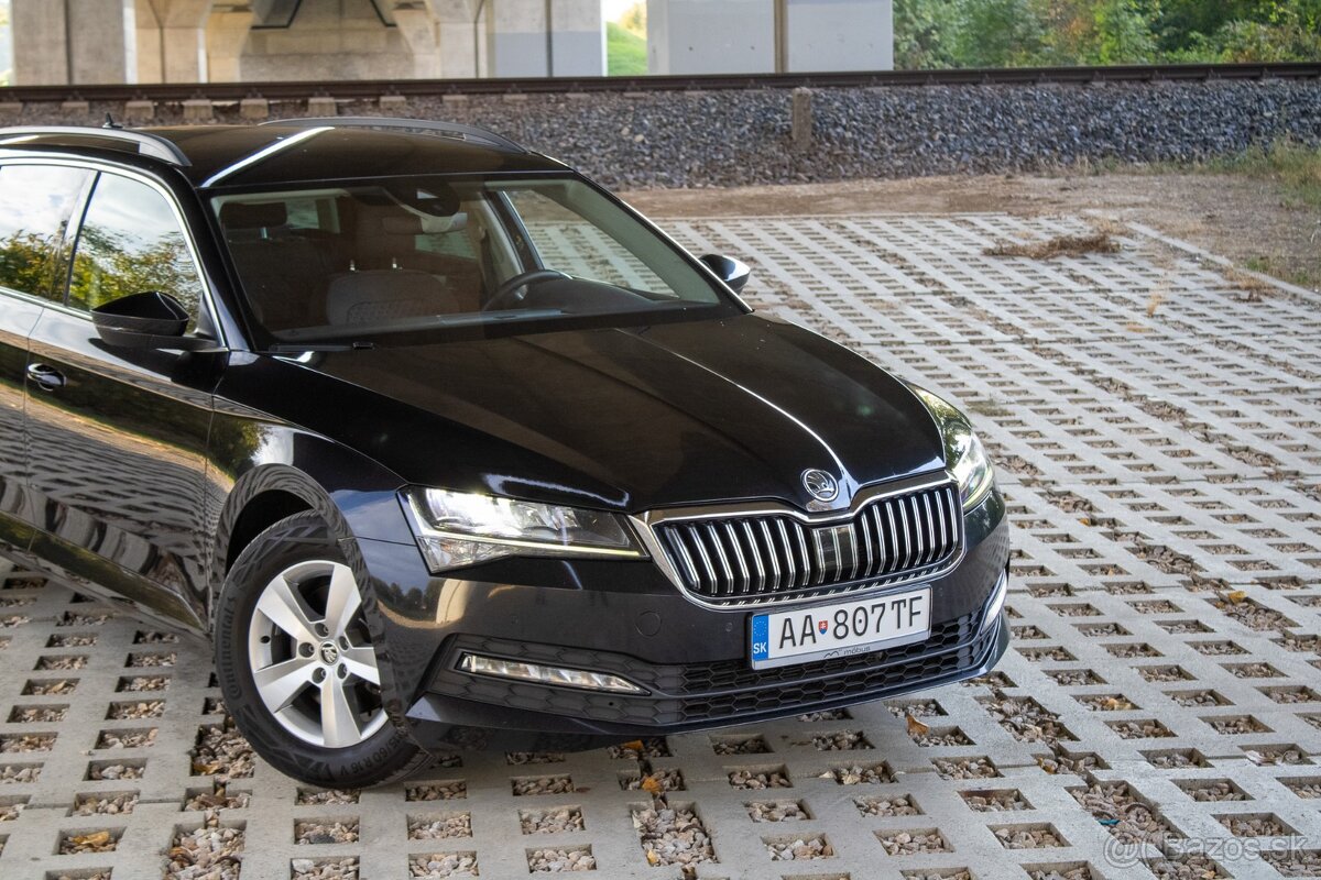 Škoda superb combi 2.0Tdi Scr DSG 2022 - 3