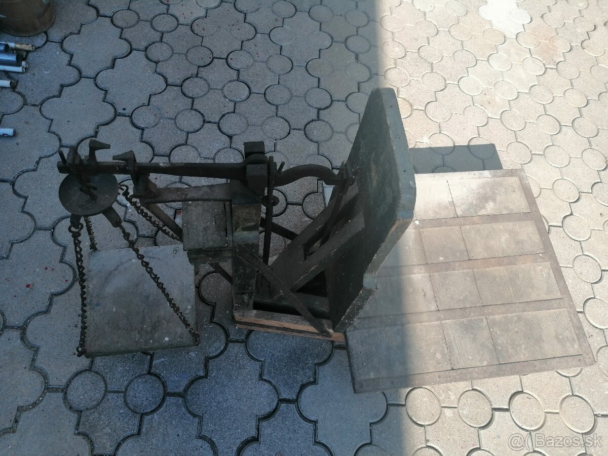 Retro váha - 3