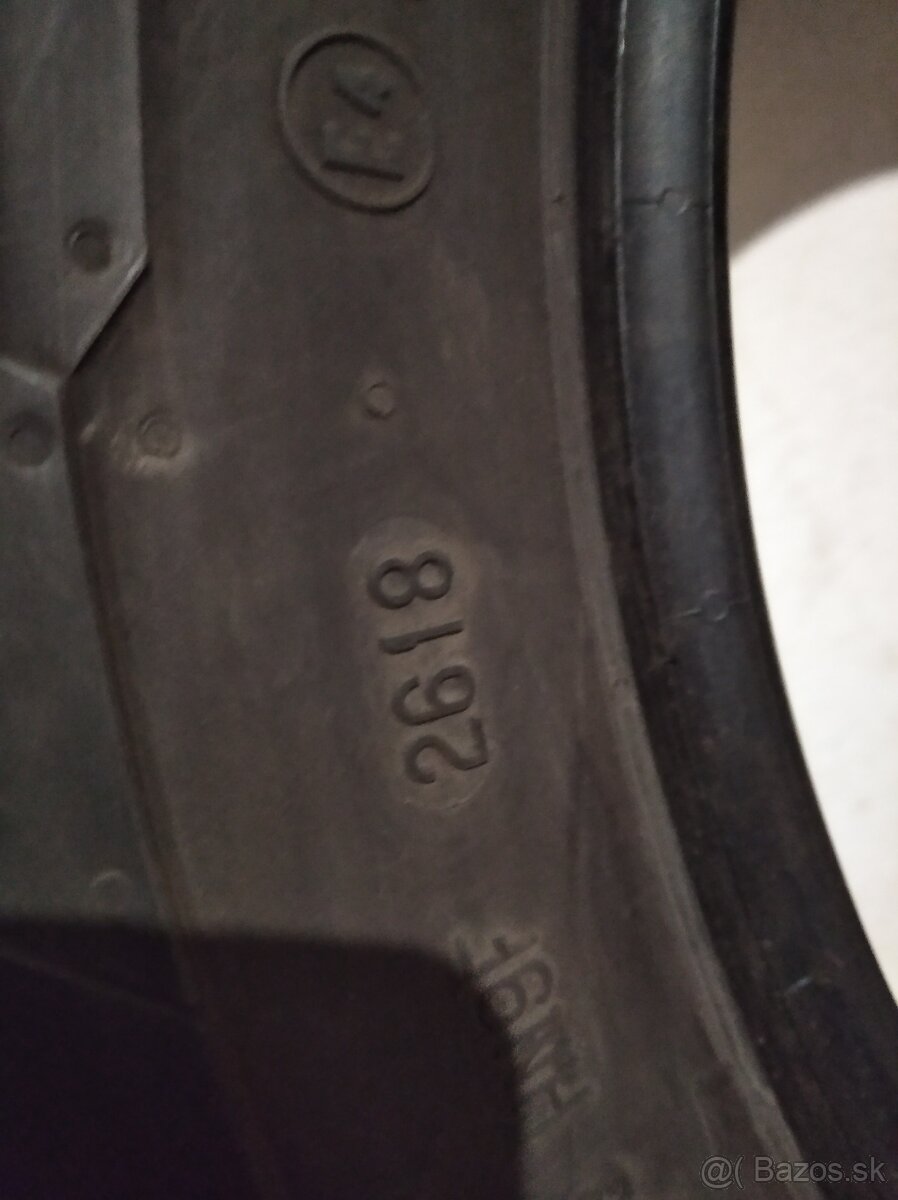 215/75 R16C Continental - 3