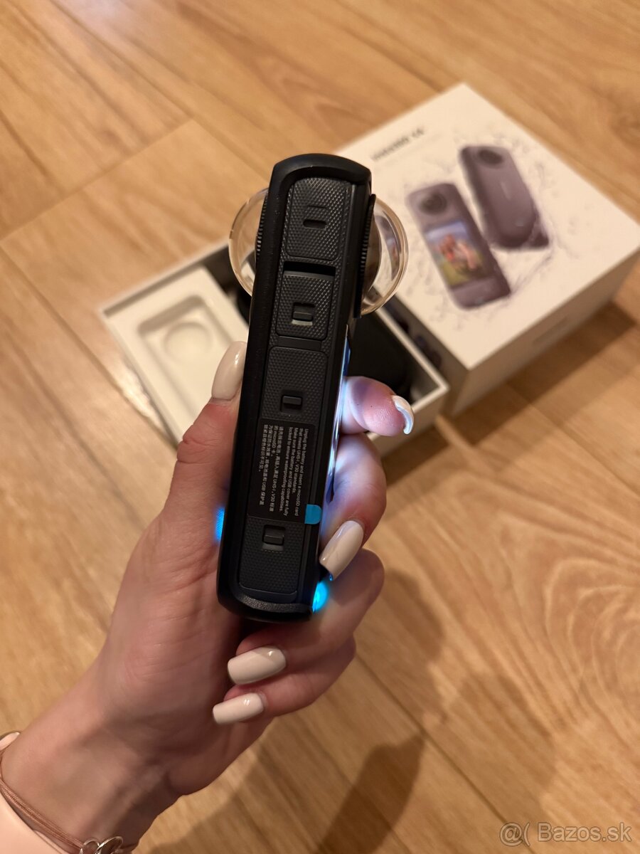 Predám Insta360 X4 + premium ochranné sklíčka - 3