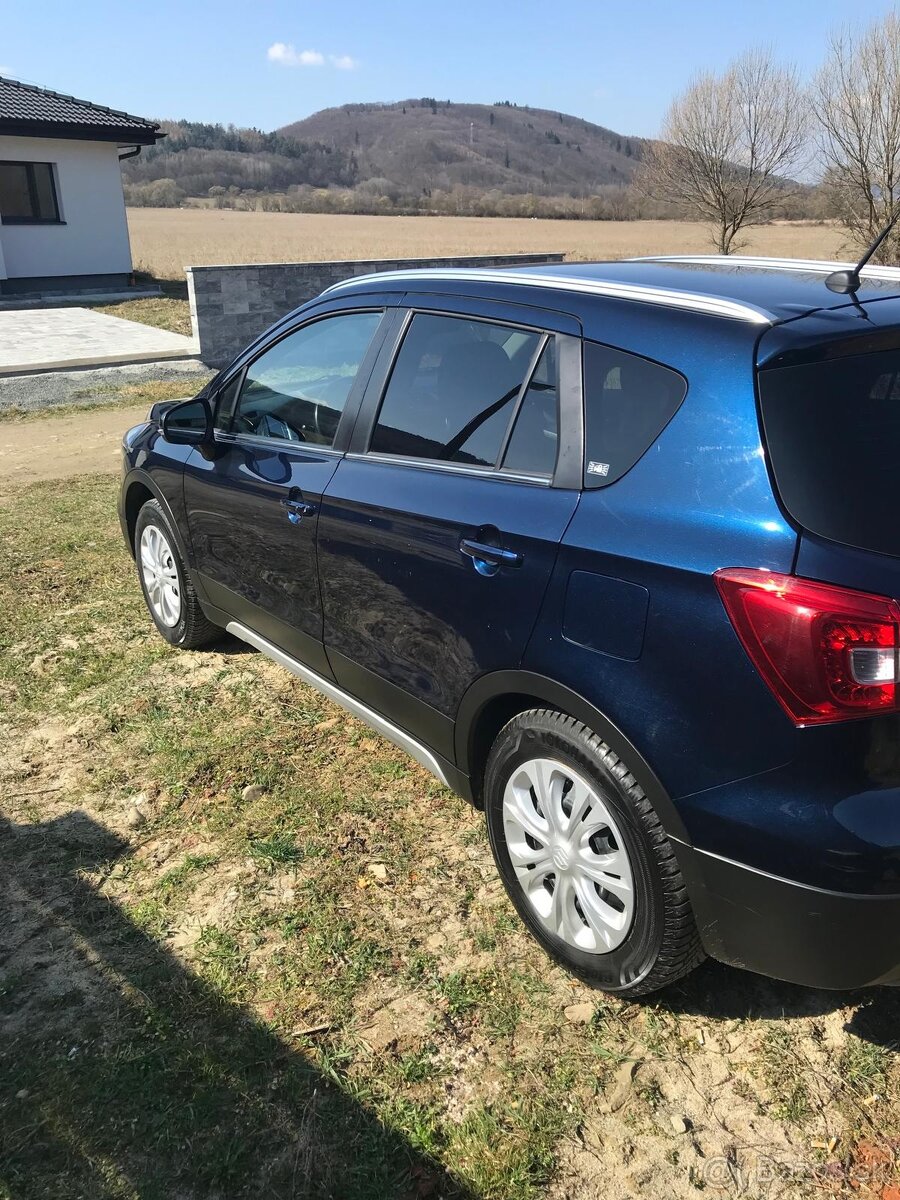 Suzuki SX4 S Cross - 3