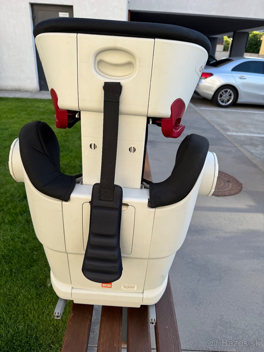 Britax Römer KIDFIX BLACK - 3
