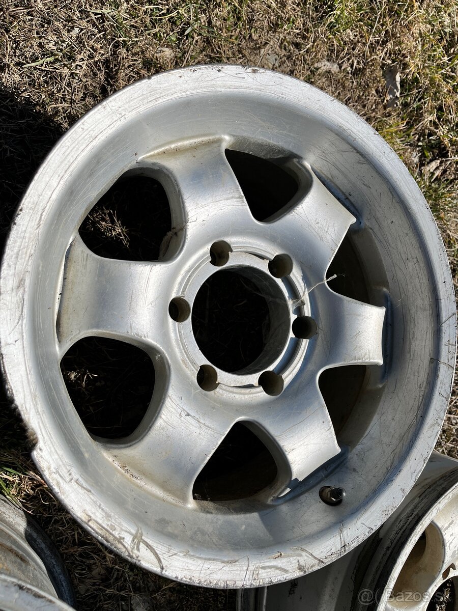 Disky r16 6x139,7 - 3