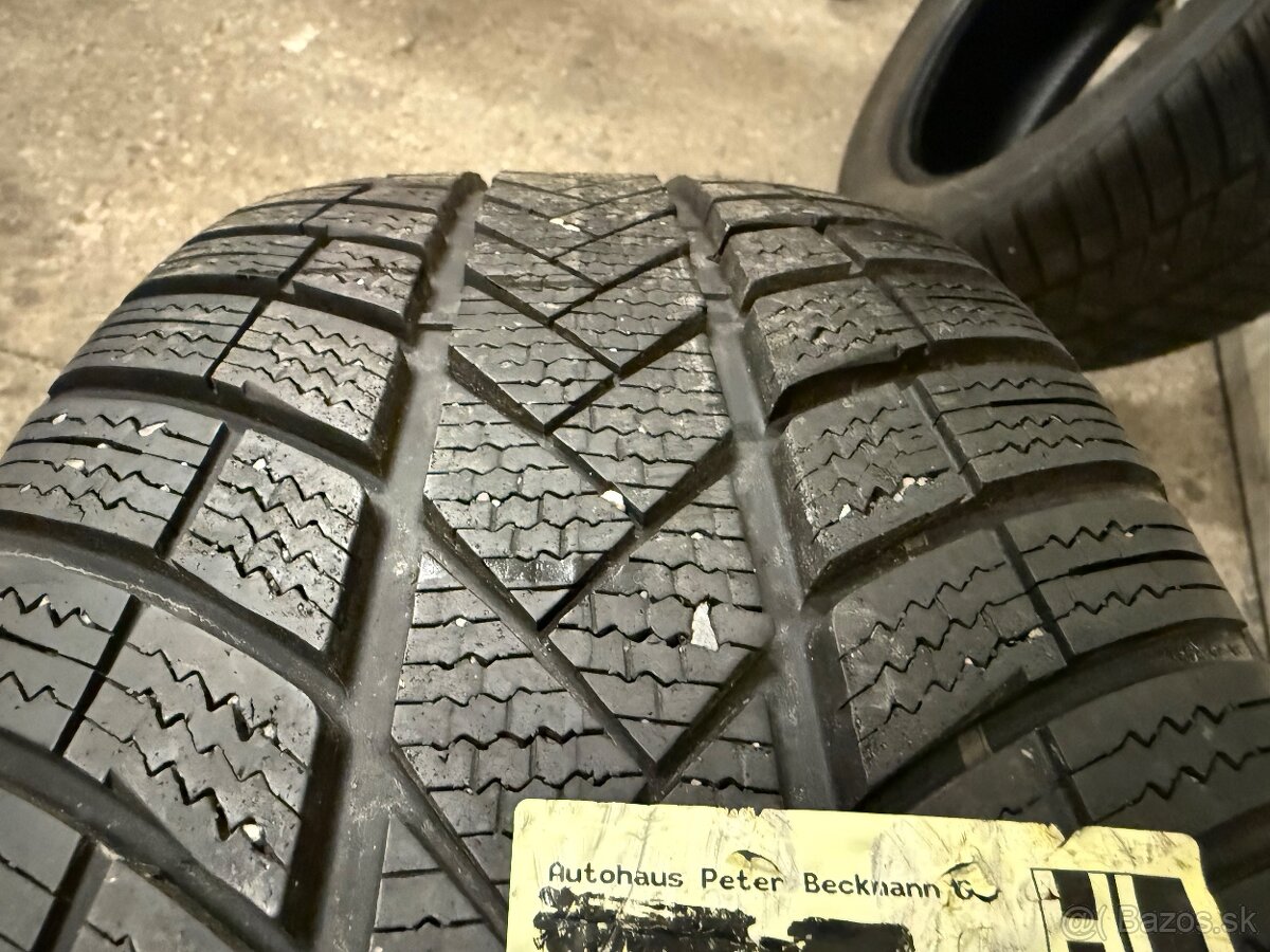 205/55 R17 Vredestein zimné pneu 6mm - 2ks - 3