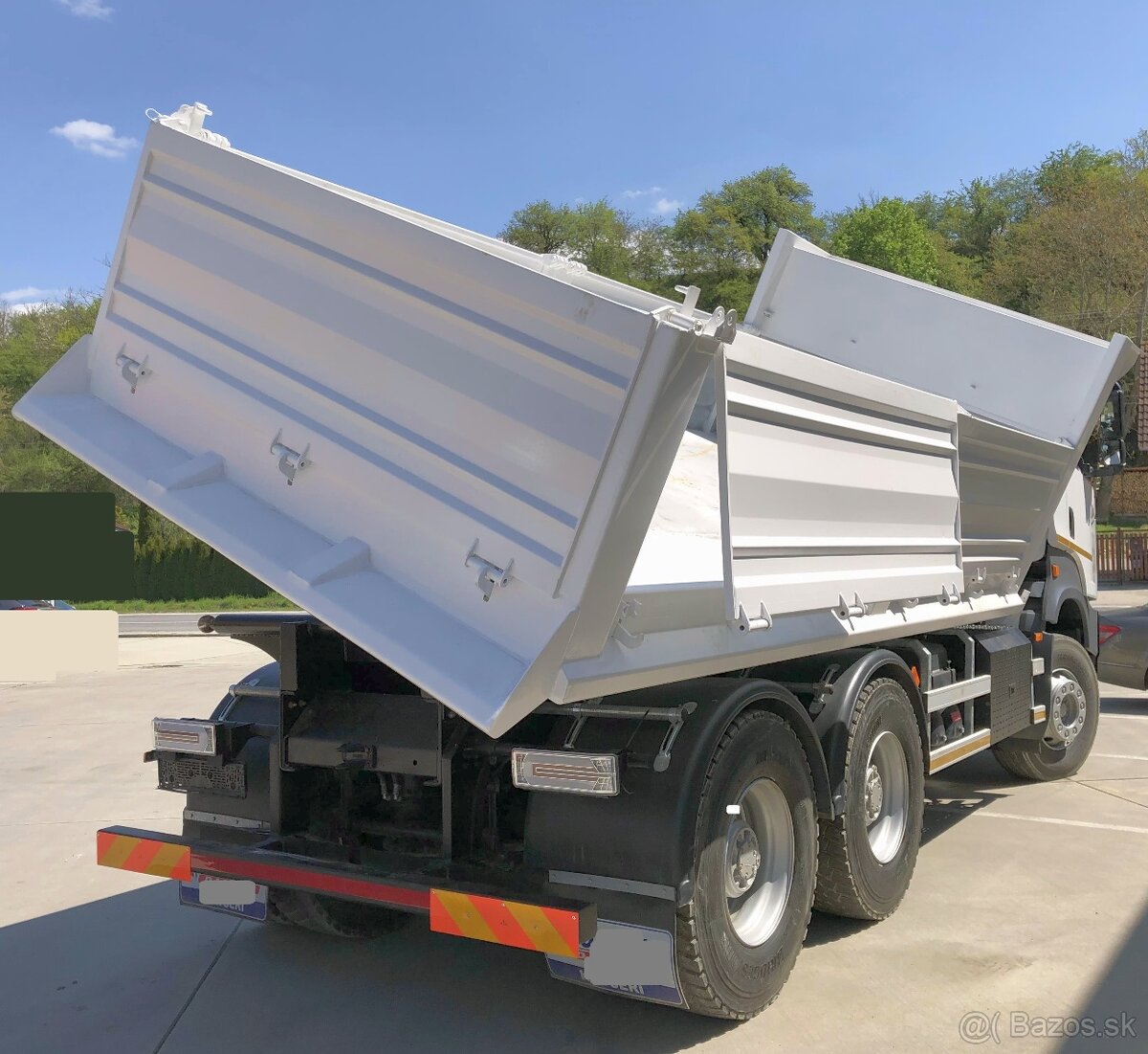 ZÁRUKA 6x4 sklápěč 34.8t komunál BMC-TGR +lze sypač RASCO - 3