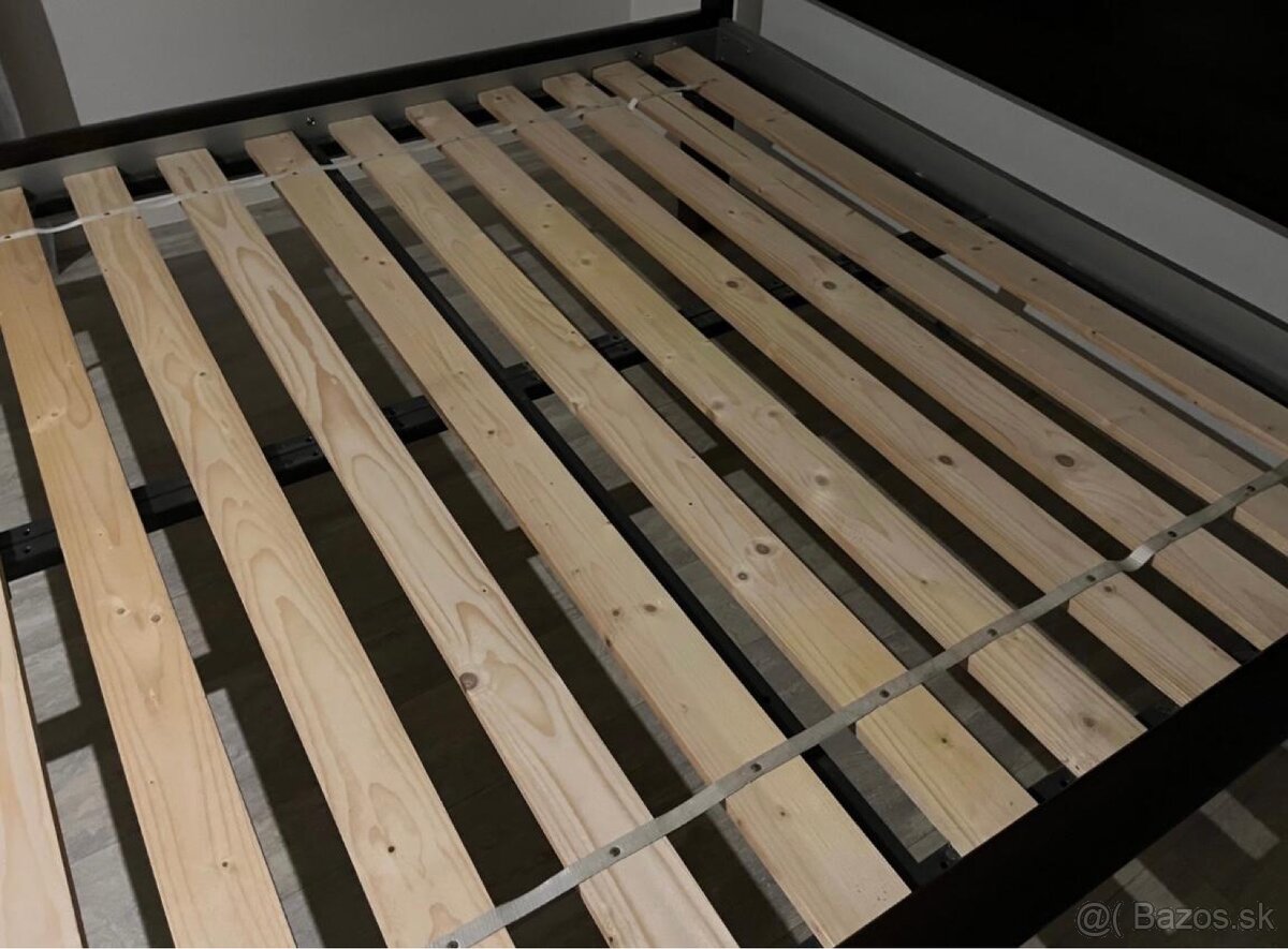 Manželská posteľ - 3