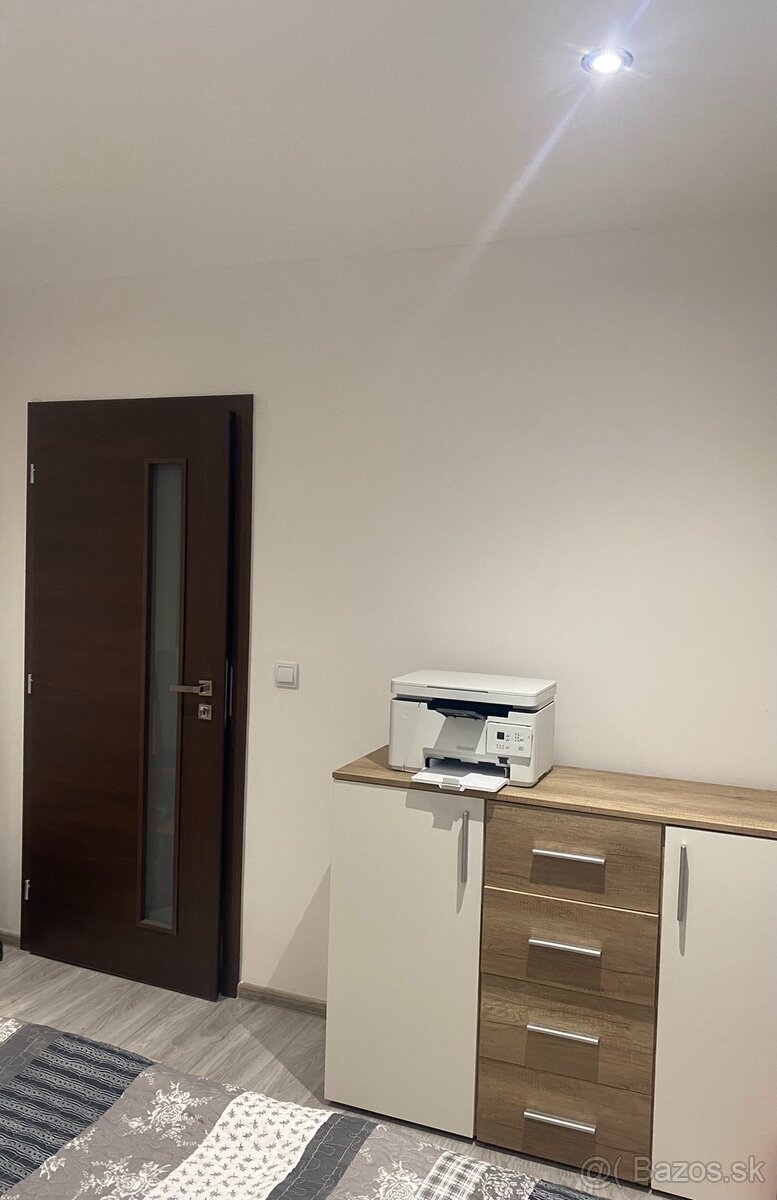 Prenajom 2 izbový byt - 3