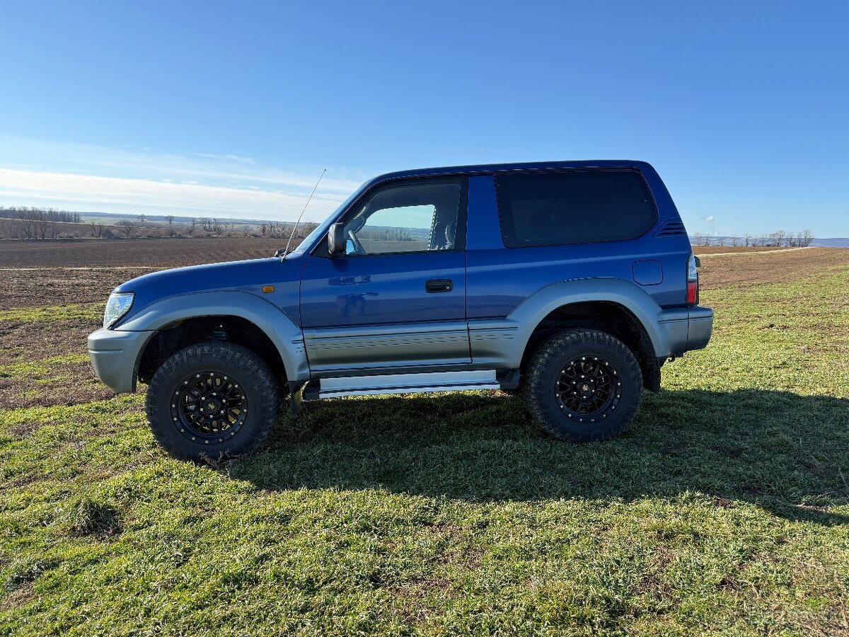 Toyota Land Cruiser 90