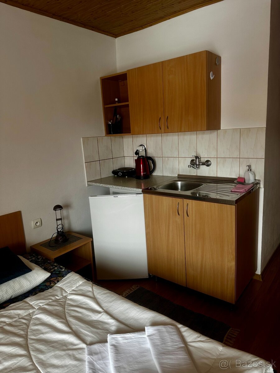 Prenajmem pre 2 os. na dlhodobo / páru, alebo 2 ženy - 3