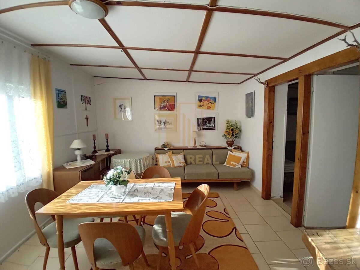 Predaj pozemok + murovaná záhradná chatka s terasou, možnosť - 3