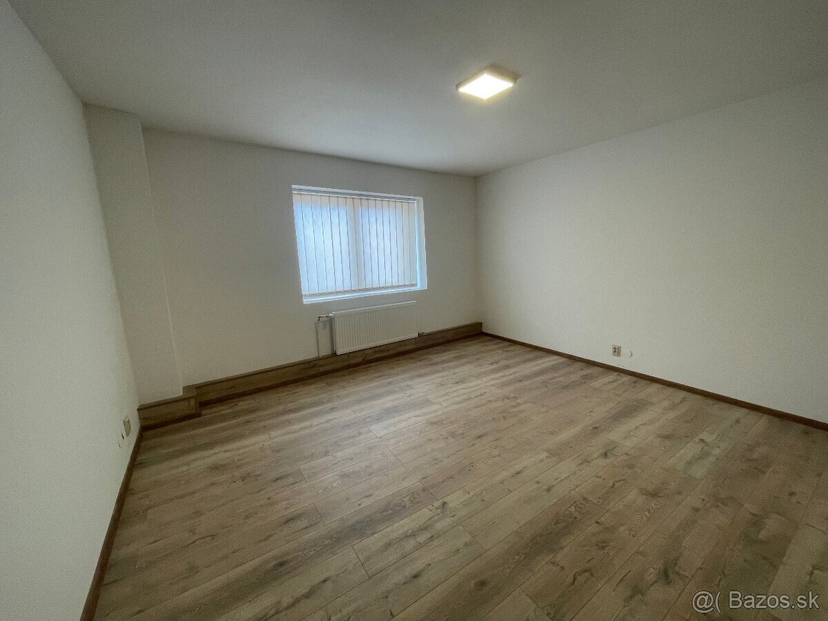 MH216-Na prenájom kancelárske priestory v obci Chotín - 3