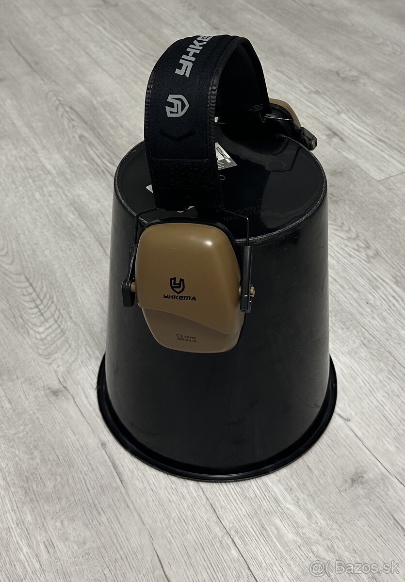 Slúchadlá na helmu - 3