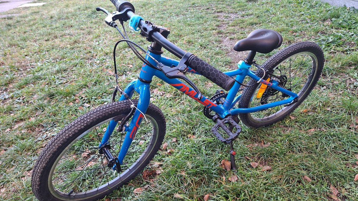 Amulet 20 zánovný - 3