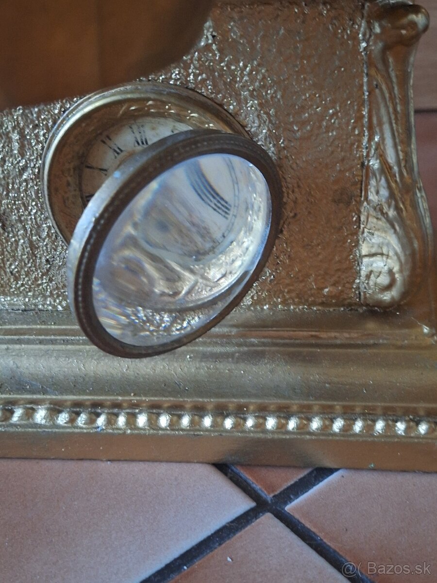 Starý domáci oltár - 3